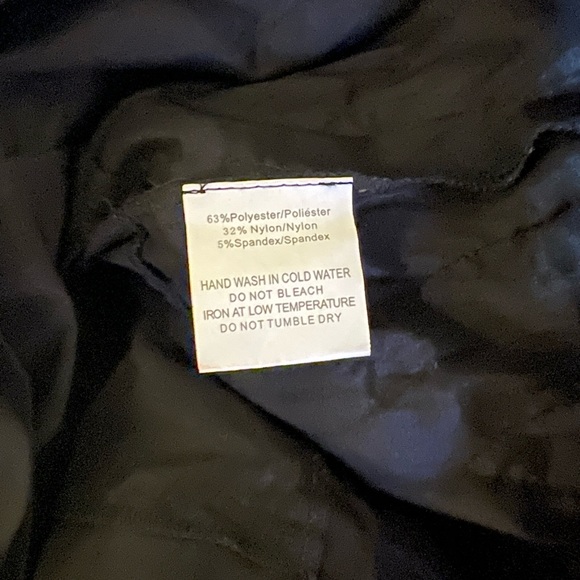 Romeo and Juliet Couture Dress - Picture 9 of 10